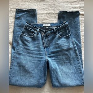 Abercrombie & Fitch Curve Love High Rise Straight Leg Jeans